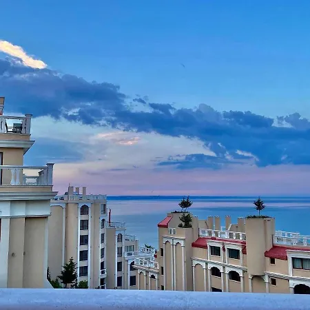 La Mer Deluxe Studio With A Sea View Apartamento Varna