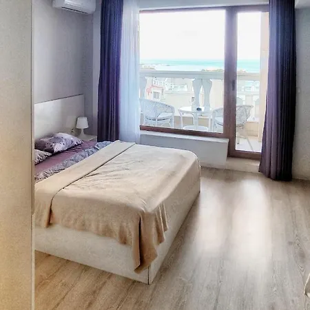 La Mer Deluxe Studio With A Sea View